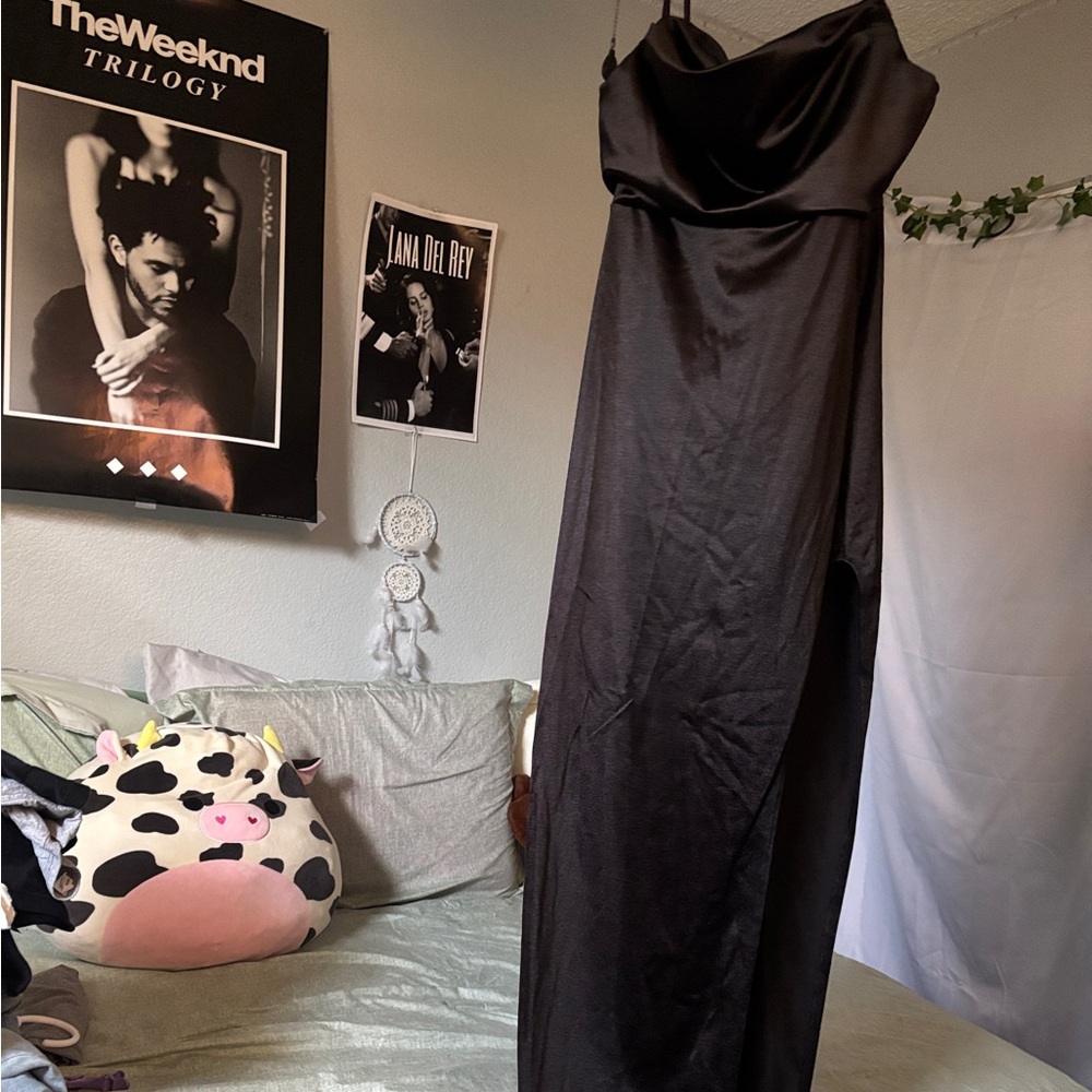 Windsor Black Maxi Dress
